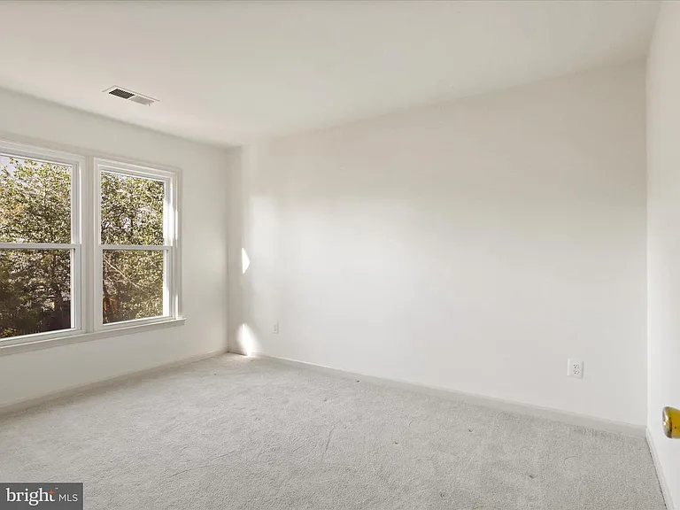 7004 Dreams Way Ct — Photo 31