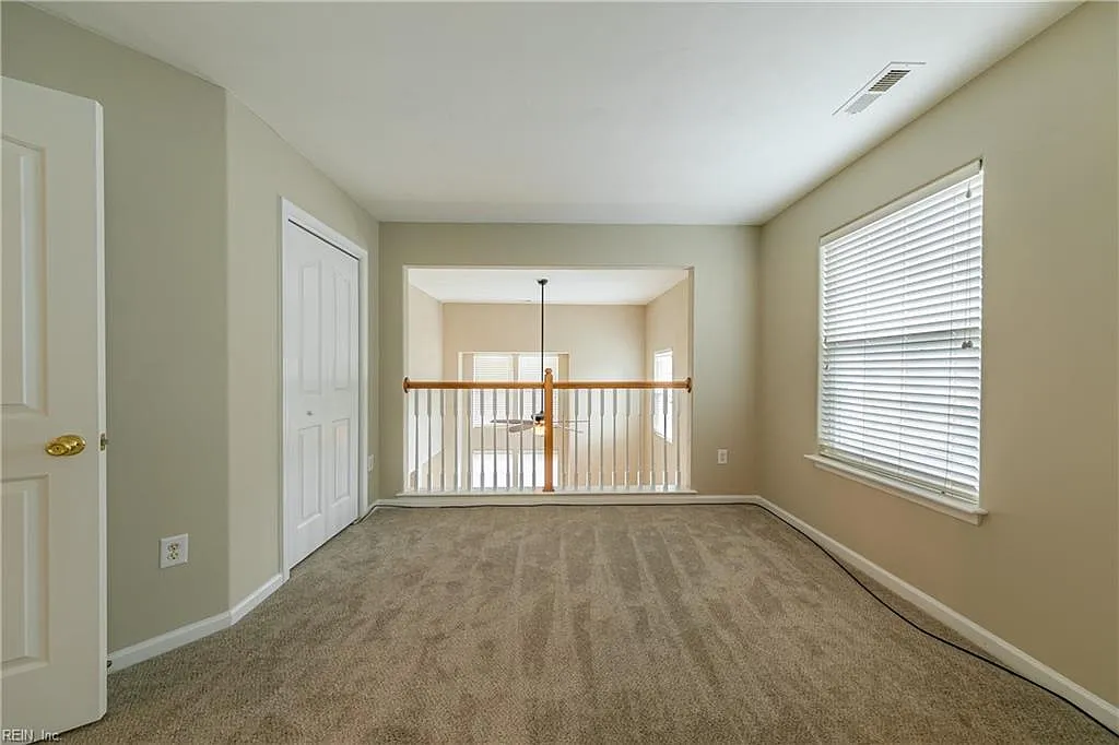 108 White Cedar Ln - . — Photo 3