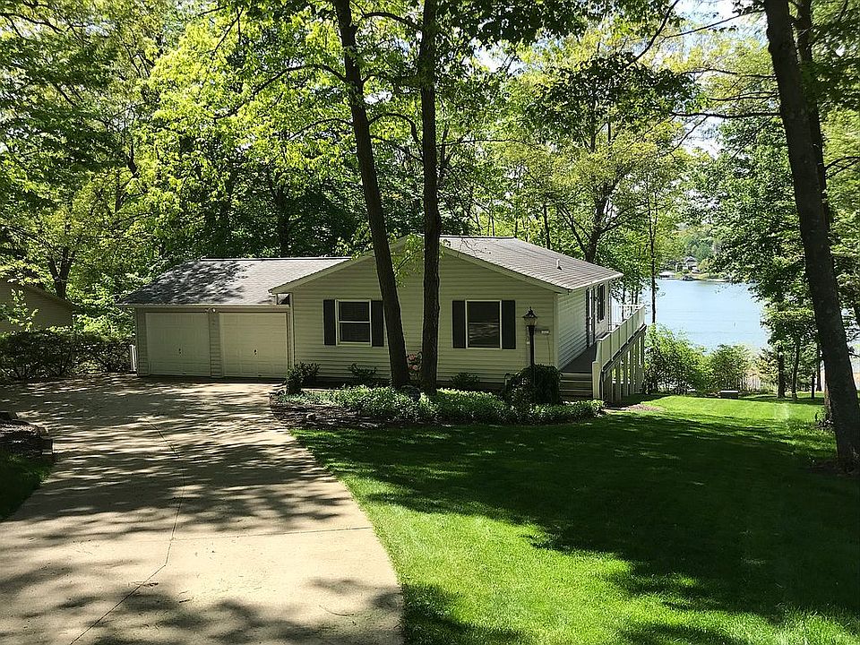 1st image of 741 King Beach Dr