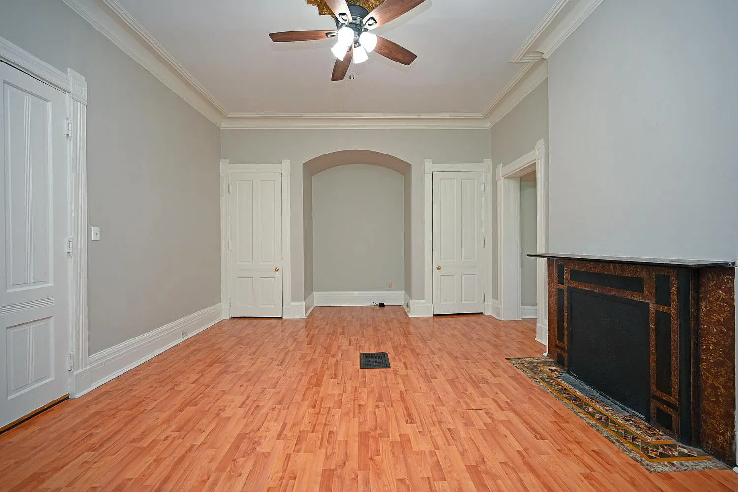 1 bed, 800 sqft, $1,135 — Photo 3