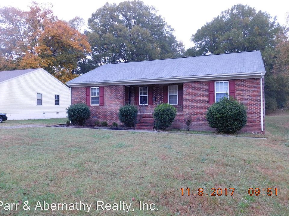 1st image of 411 Briarwood Cir
