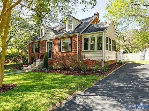 4th image of 1214 Emily Ln