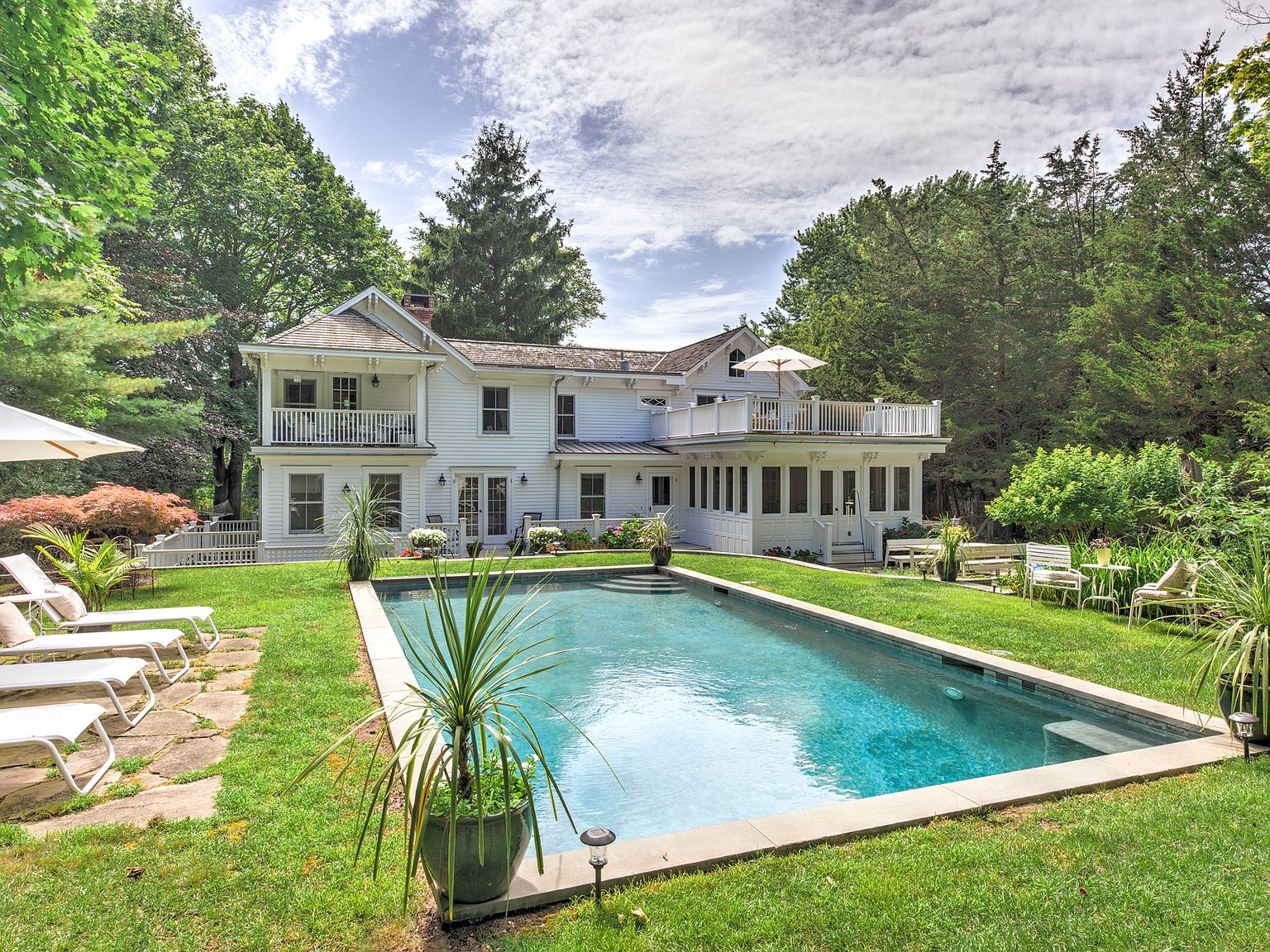 30 Fresh Pond Rd, Amagansett, NY 11930 Zillow