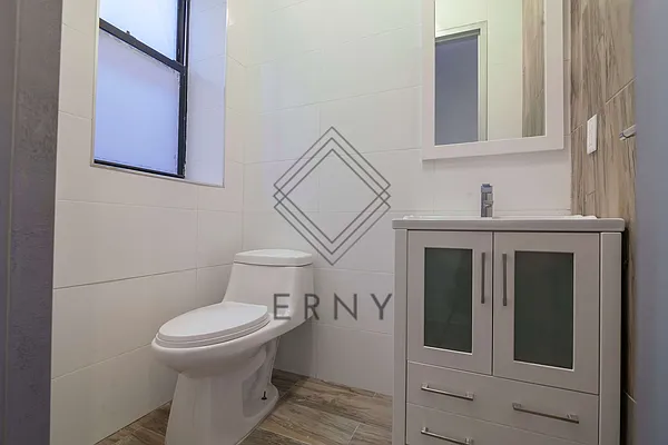Rented by ERNY LLC | media 20