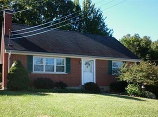 1709 Cherokee Dr, Fort Wright, KY 41011