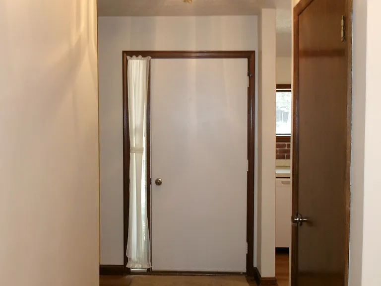 23320 Red Oak Ct — Photo 2