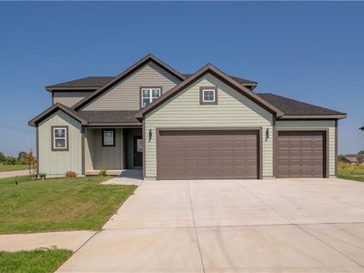 935 168th Ter, Basehor, KS, 66007