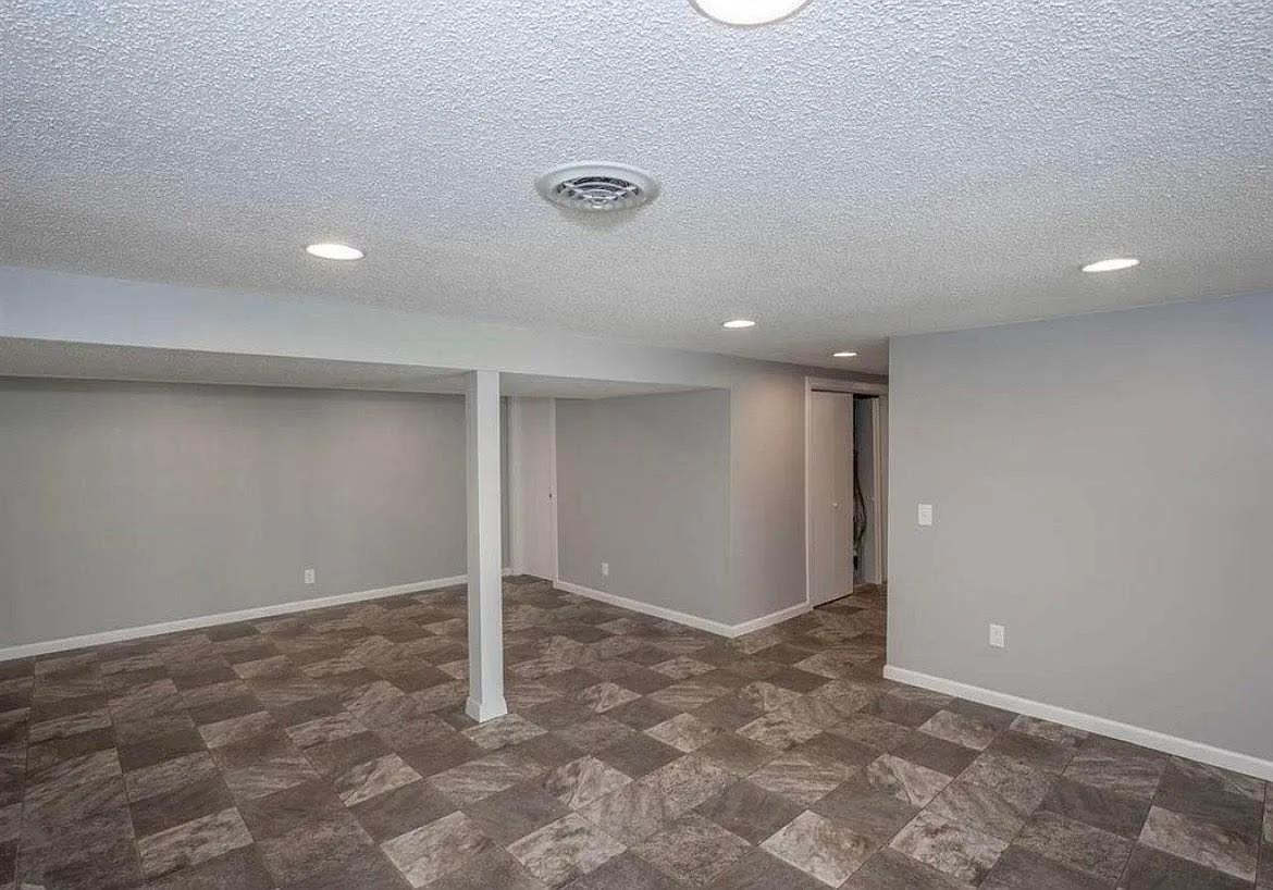 3 bed, 1500 sqft, $1,950 — Photo 4