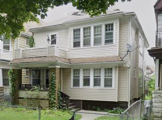 3240 N 28th St, Milwaukee, WI 53216