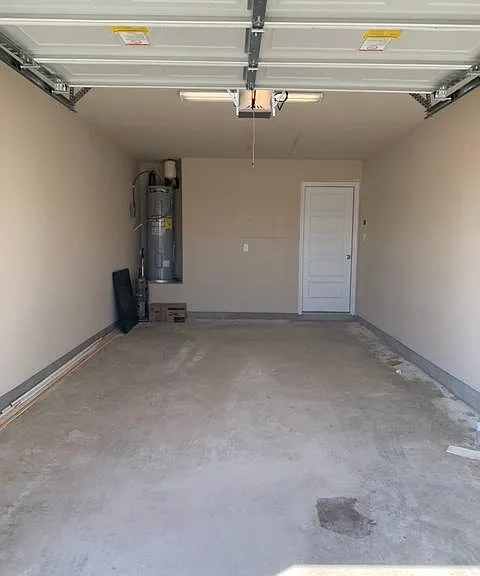 747 Retama Pass — Photo 9