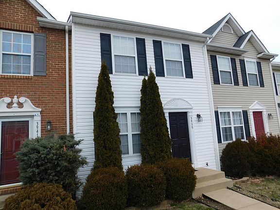 4th image of 3939 Saint Michaels Sq