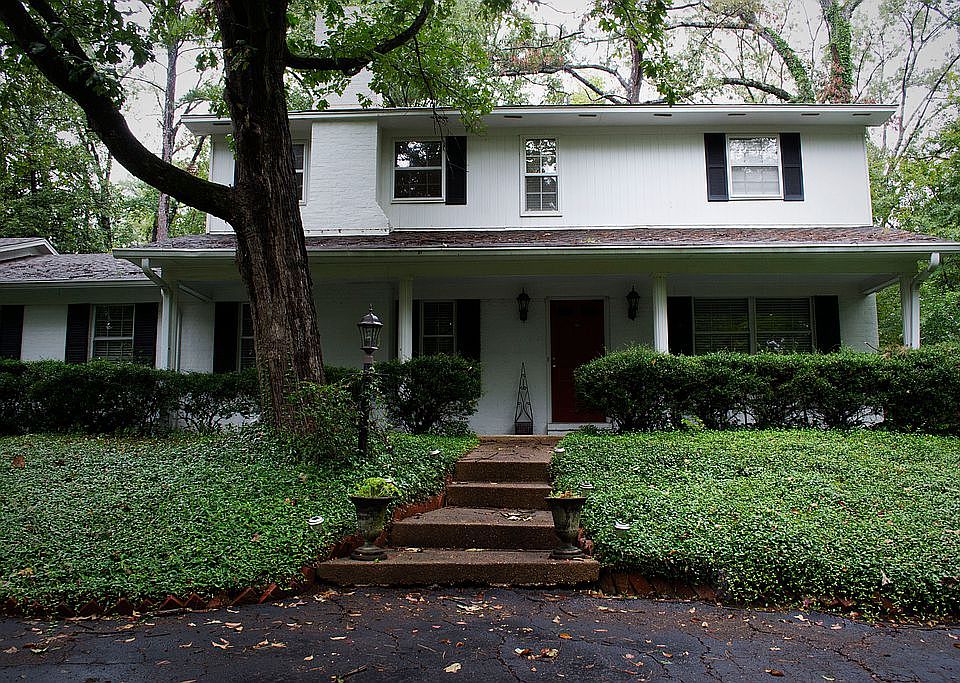 1st image of 492 Glenwood Dr