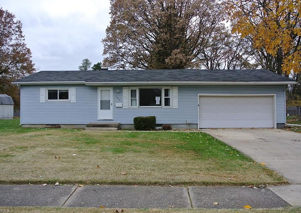 1st image of 682 Sherrie Ln