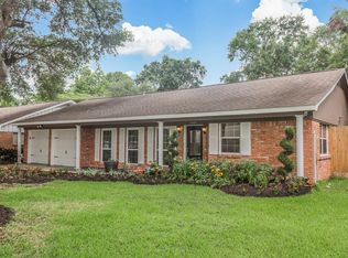 10406 Mayfield Rd, Houston, TX 77043