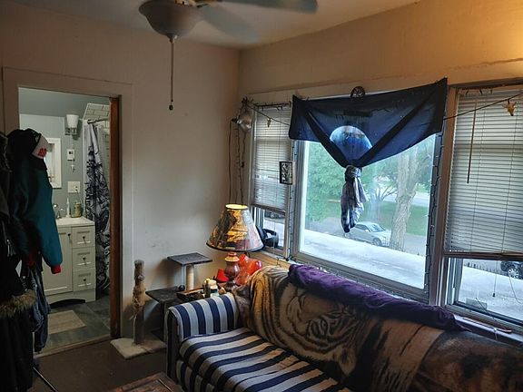 5th image of 2652 W Logan Blvd #2F