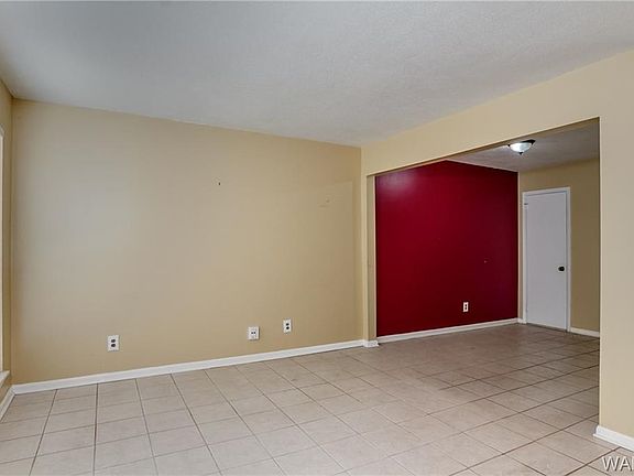 5th image of 5702 Woodland Trce