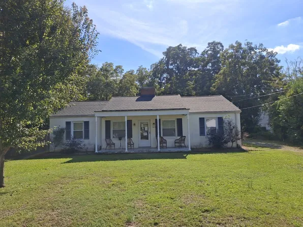 406 E 1st St, Princeton, NC 27569