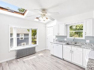29 Woodlawn St, Lynn, MA 01904