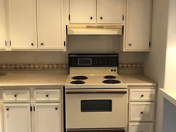 3rd image of 311 6th Ave N #1104
