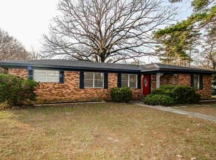2207 Pine Tree Rd, Longview, TX 75604