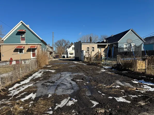 515 Narva Pl, East Chicago, IN 46312