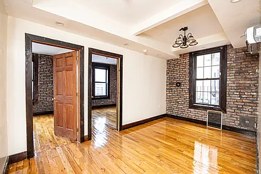 336 Starr Street, #2B