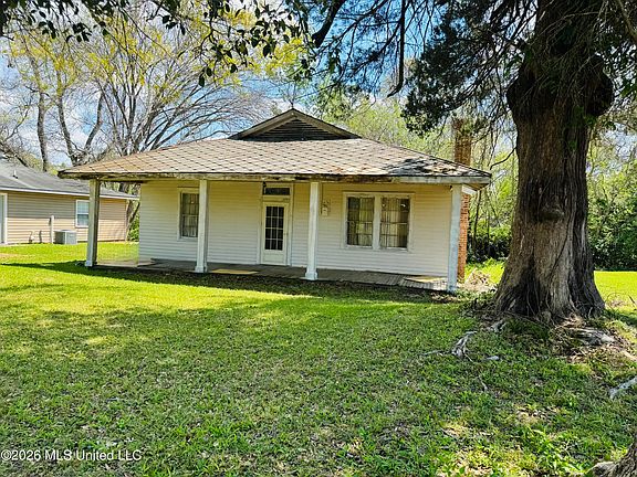 4th image of 1117 N Martin Luther King Jr St