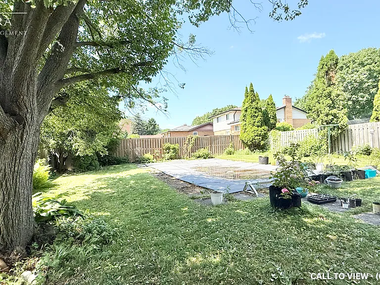 82 Confederation Dr — Photo 23