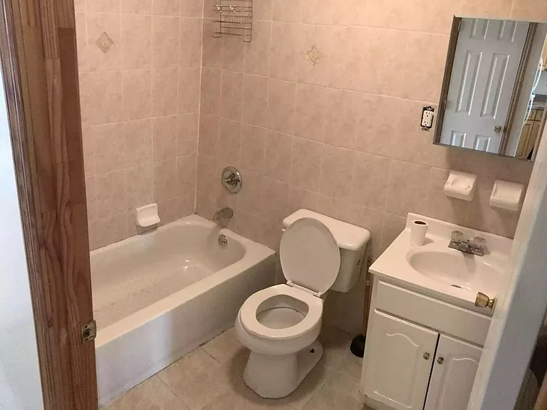 19311 Linden Blvd #2 — Photo 14