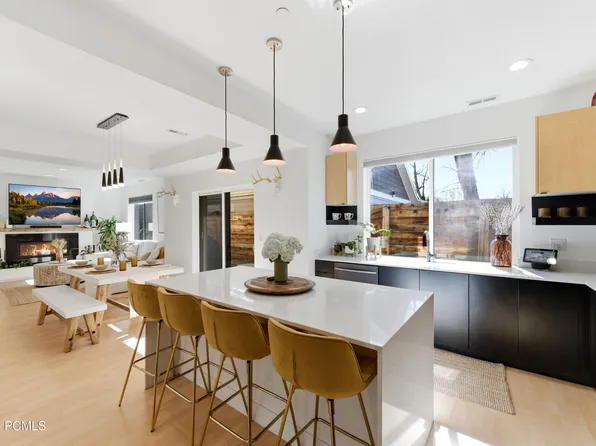 2471 S 700 E, Salt Lake City, UT 84106