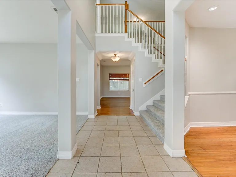 12207 Lakewood Glade Ct — Photo 39