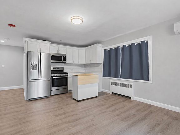 2nd image of 61 Neptune Blvd APT 1A