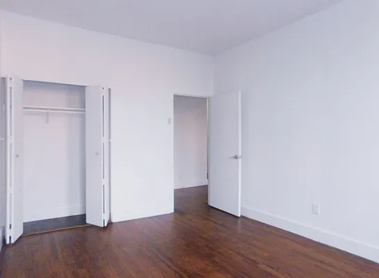 Rented by Compass | media 18