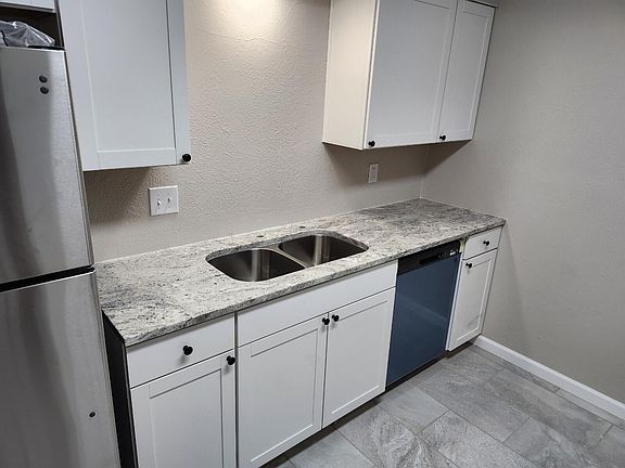 2nd image of 13308 Camino Del Norte NE