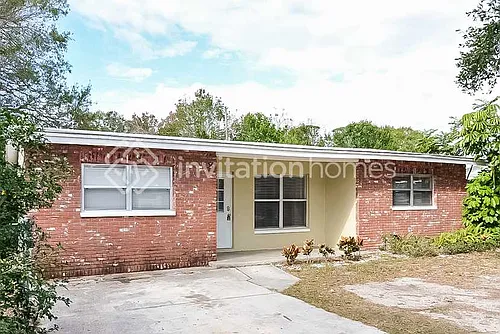 2160 Riviera Dr Photo 1 2160 Riviera Dr Photo 1