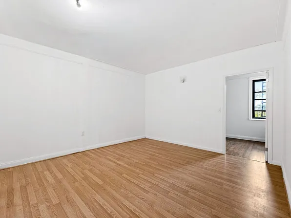 1620 E 2nd St APT 5F, Brooklyn, NY 11230