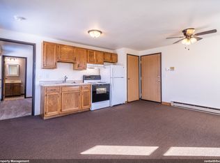 139 High Ave APT B, Oshkosh, WI 54901
