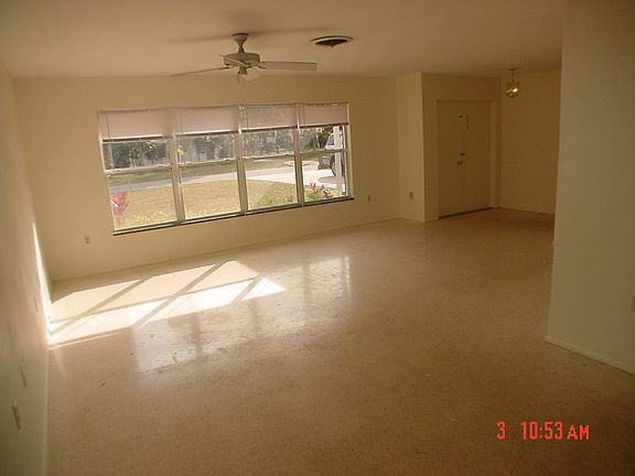 3rd image of 3915 Carolina Ave