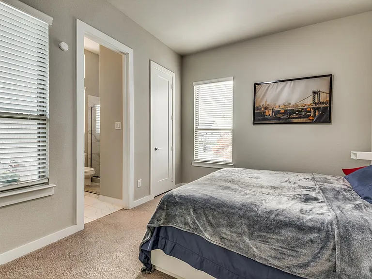3528 Hollow Pine Dr — Photo 23