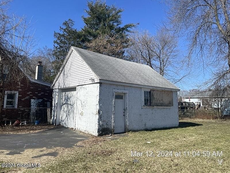 3rd image of 30 Wilkins Avenue