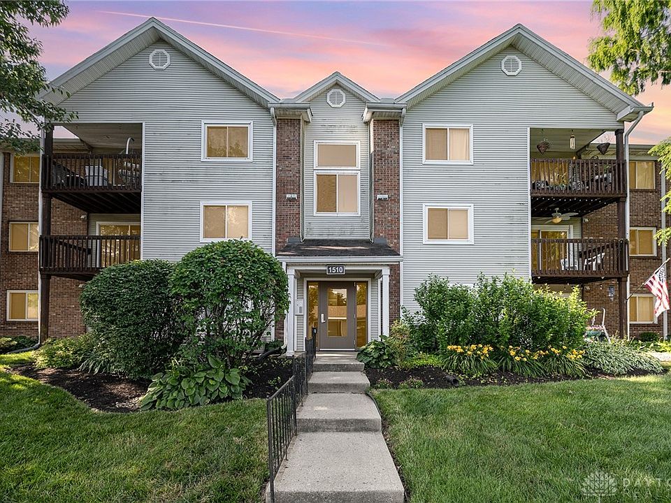 1st image of 1510 Lake Pointe Way APT 6