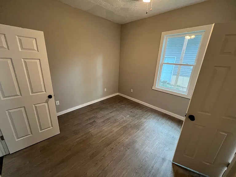 1470 N Grant Ave #1 — Photo 6