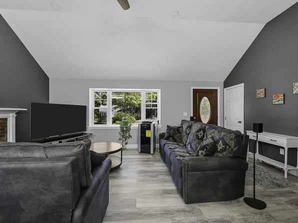 295 Sudbury Lane, Hyannis, MA 02601