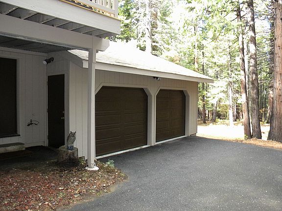 2nd image of 1393 Shoshone Dr