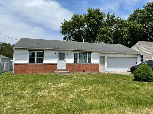122 Fairview Dr, Carlisle, OH 45005