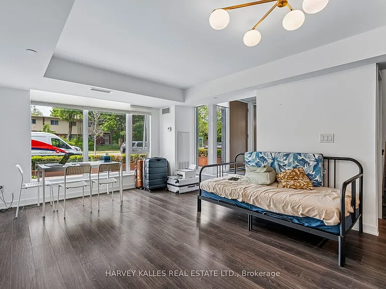 152 Flemington Rd #Townhouse 104 — Photo 11