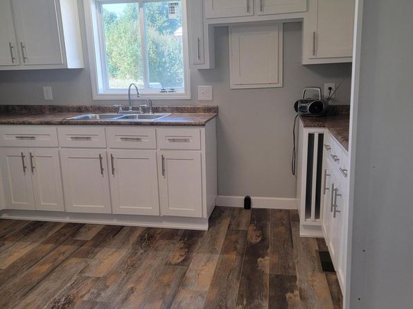 3394 Crucifer Rd, Huron, TN 38345