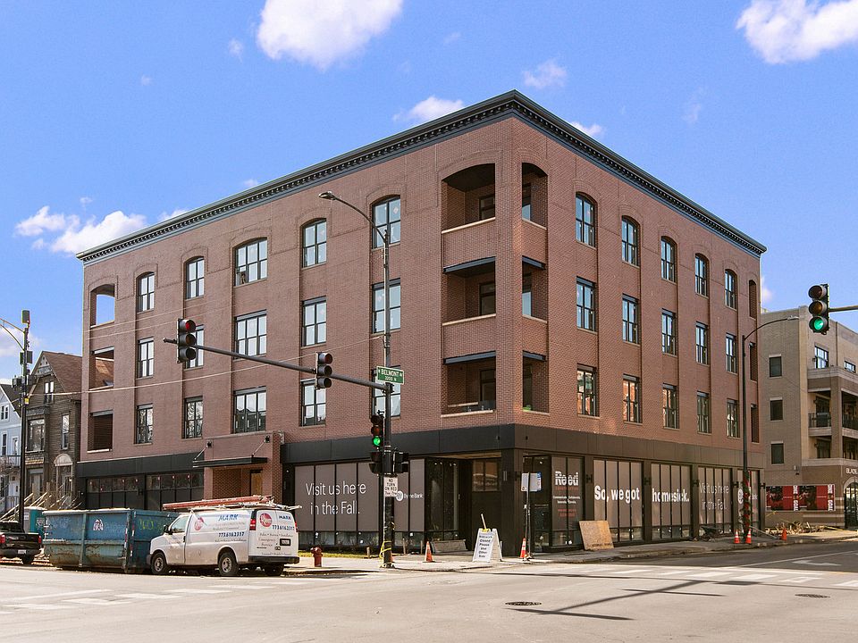 1st image of 3150 N Southport Ave #305