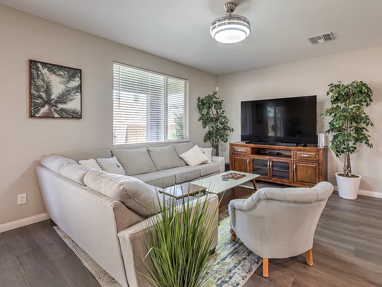 10646 Silver Pond Ave — Photo 7