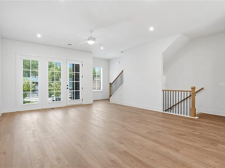 2597 Mackintosh Ct NW — Photo 6